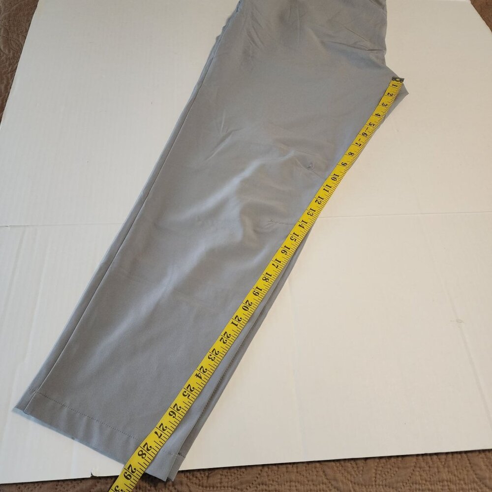 Fabletics Men Gray Lightweight Flex Straight Leg … - image 10